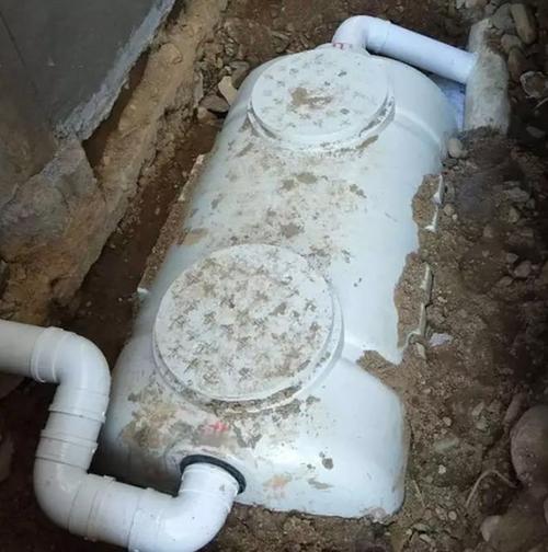 千万建10个厕所被查,