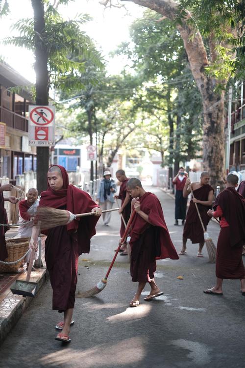 台旅行团被卖到缅甸,旅行团 台湾