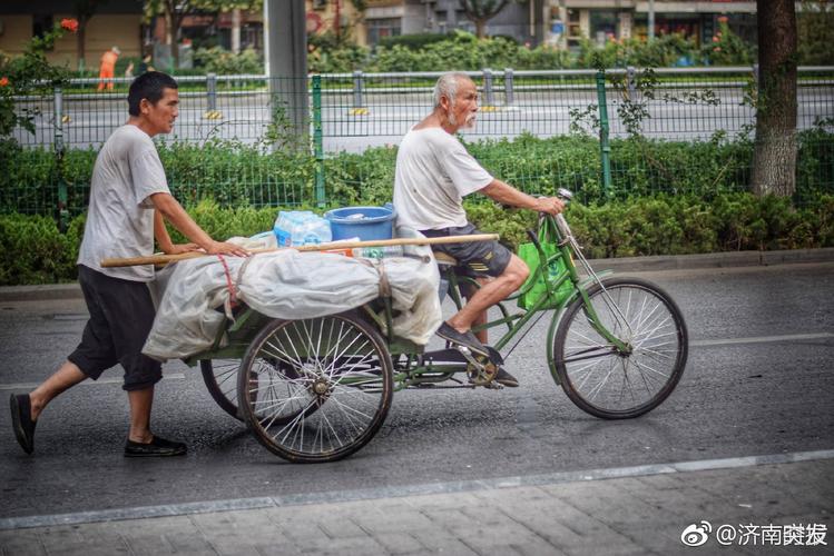 济南父子一起高考,父子一起参加高考